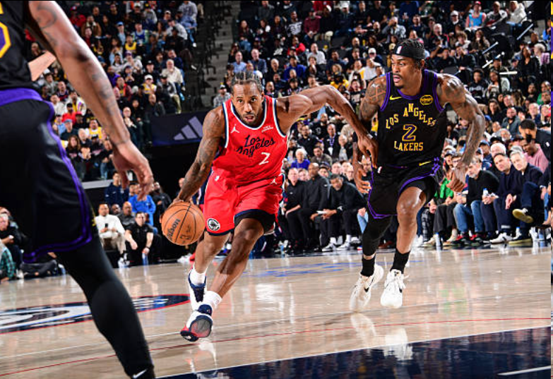 pg官网-西部乱斗！湖人输快船降至西部第六 4队输一场将直接掉入附加赛